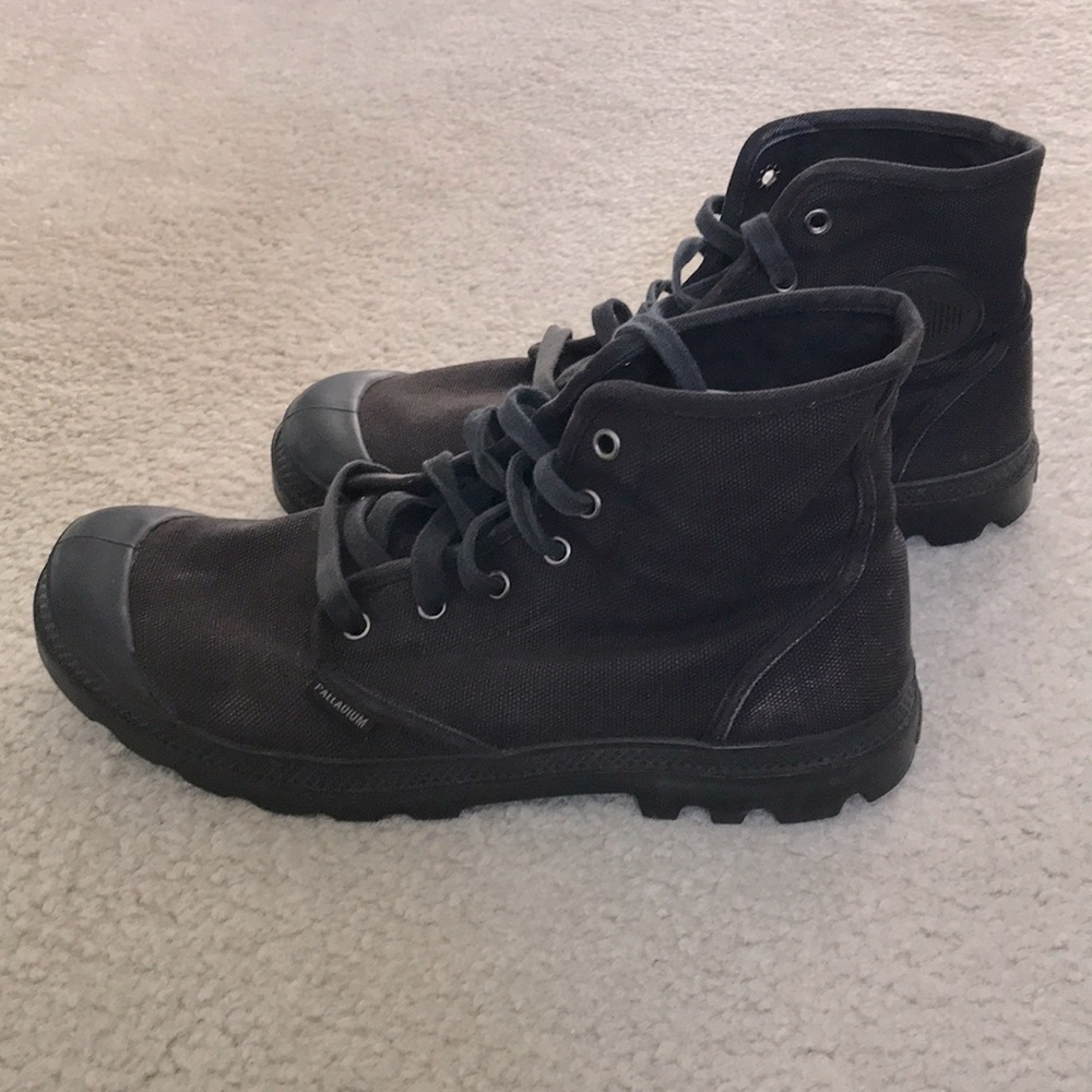 Palladium black, hitop, men’s, size 11